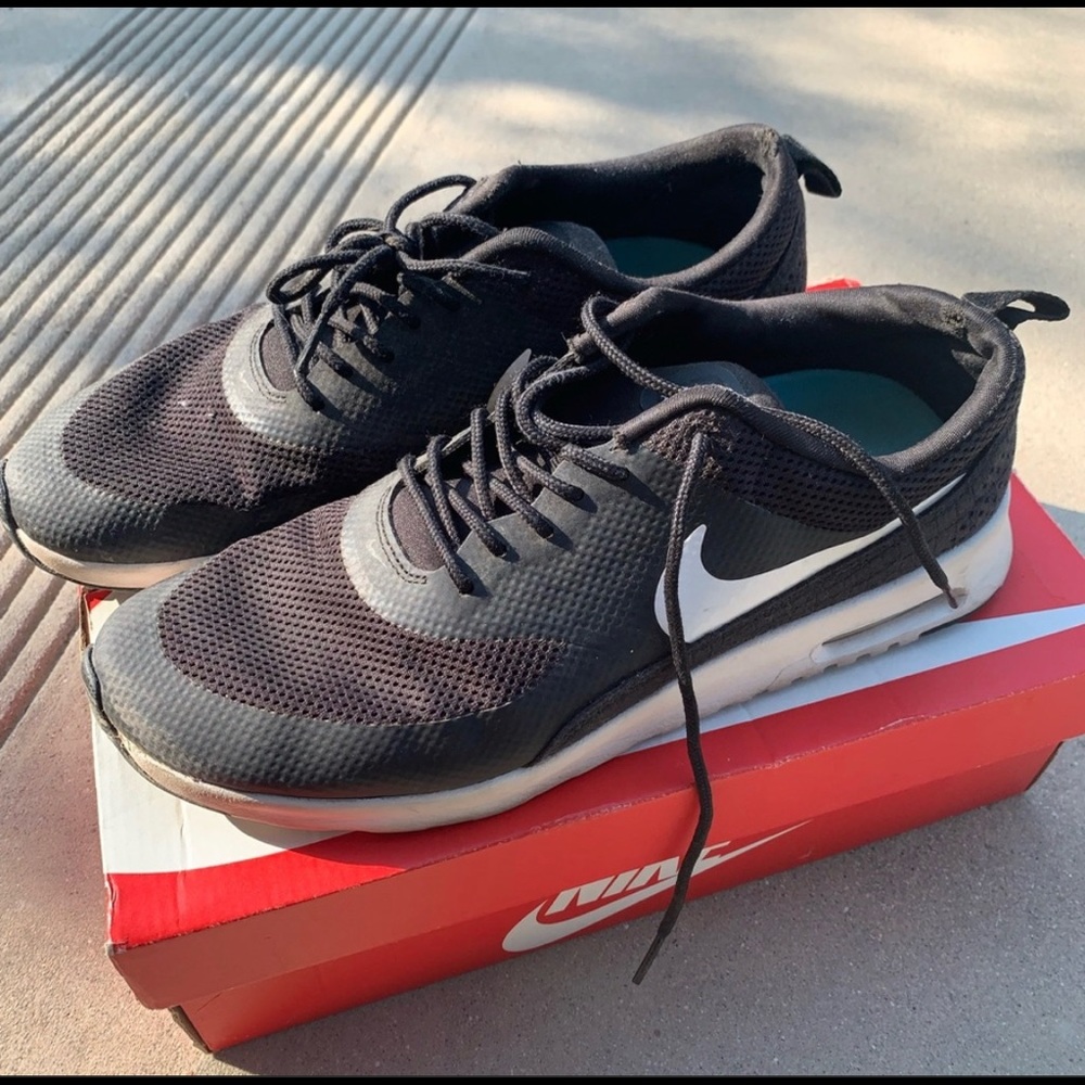 Nike Air Max Thea w/ box